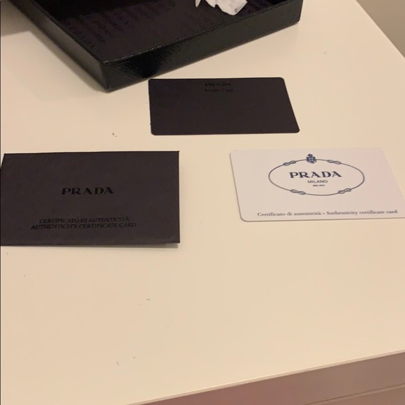 Pink Prada bag - Picture 7 of 7